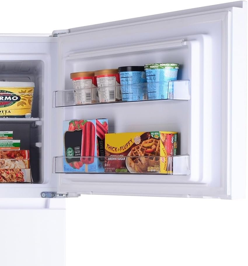 Kenmore 30 in. 18.2 cu. ft. Capacity Refrigerator/Freezer with Adjustable Glass Shelving, Humidity Control Crispers, Gallon Door Bins, ENERGY STAR Certified, White - Image 7