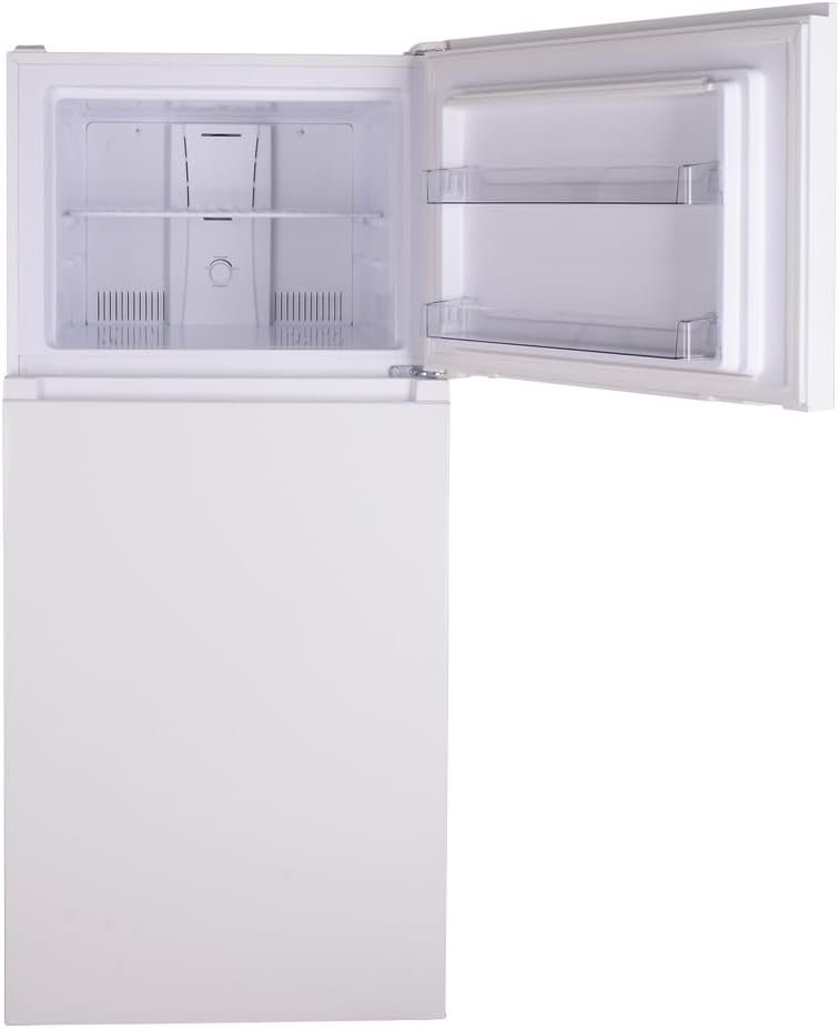Kenmore 30 in. 18.2 cu. ft. Capacity Refrigerator/Freezer with Adjustable Glass Shelving, Humidity Control Crispers, Gallon Door Bins, ENERGY STAR Certified, White - Image 15
