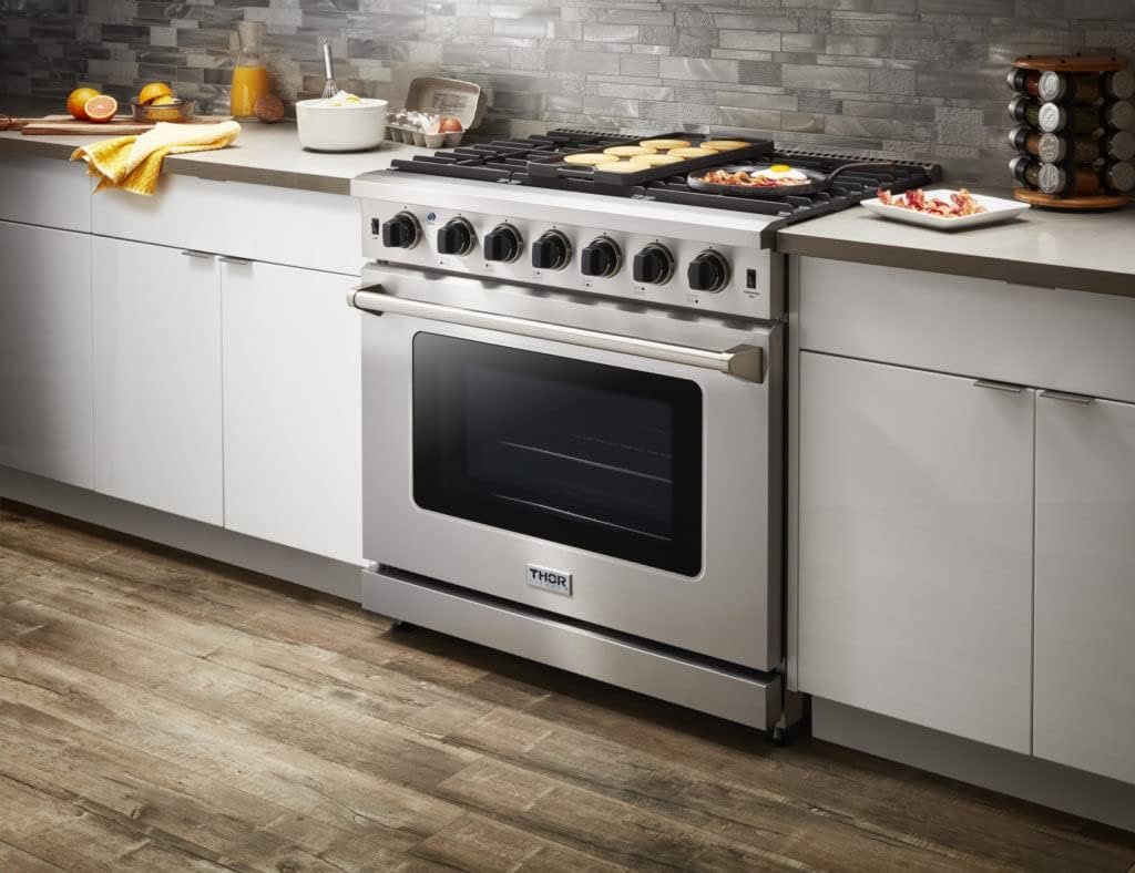 THOR Kitchen Freestanding Professional 36-inch Gas Range in Stainless Steel - Model LRG3601U - Image 7