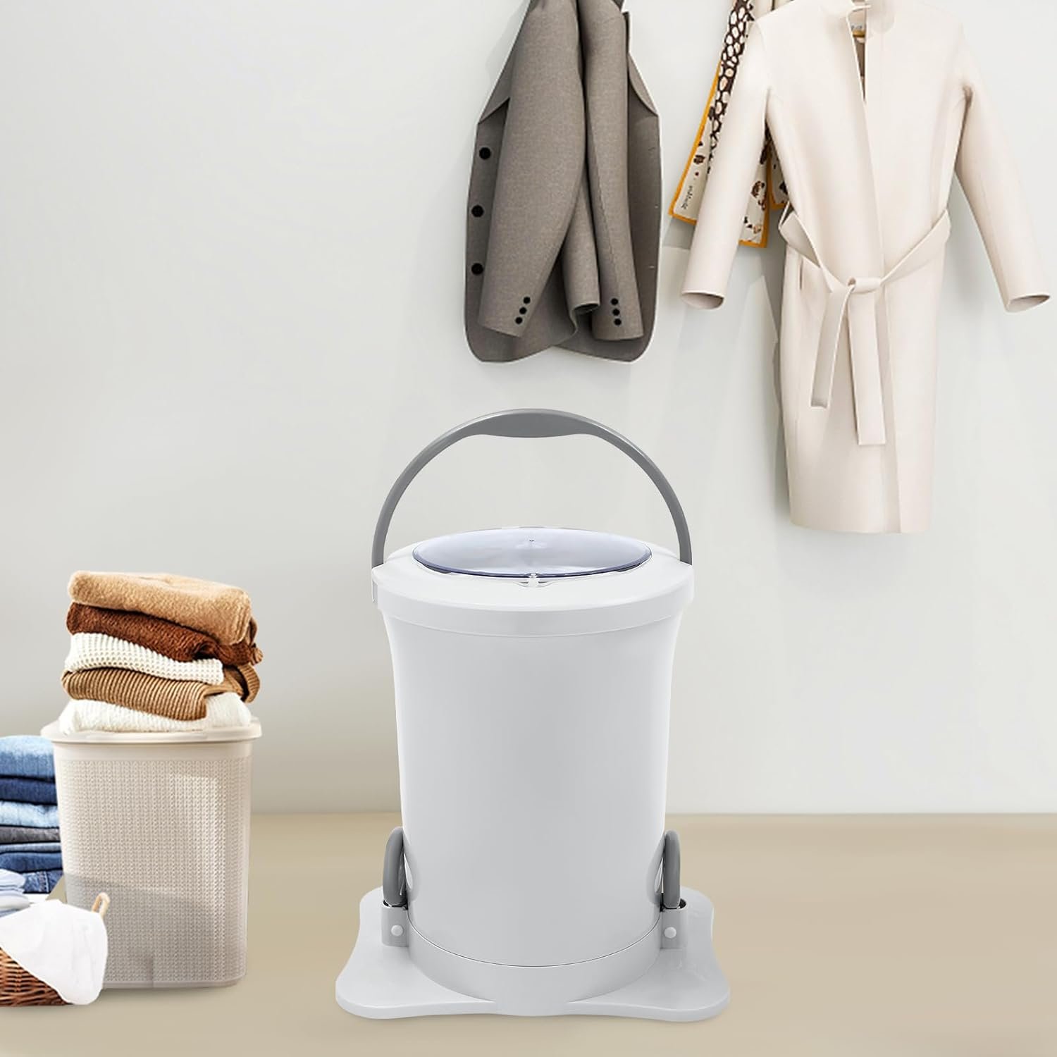Manual Clothes Dehydrator 12L Non Electric Laundry Dryer Portable Spinner Foot Pedal Clothes Dryer for Camping Traveling Apartment and Dorm - Image 5