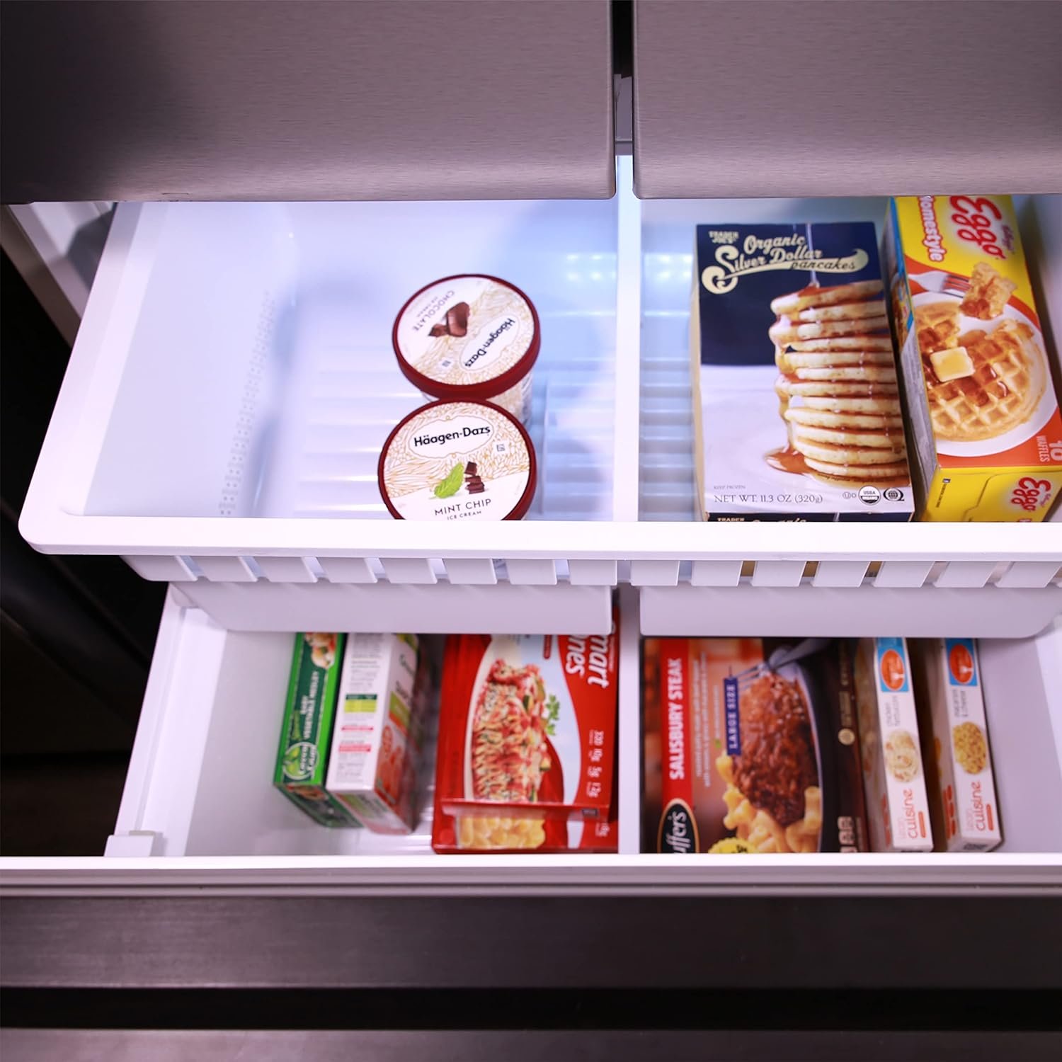 Avanti FFFDS175L3S French Refrigerator with Bottom Freezer 30-Inch Wide, Frost Free Technology, Large Capacity with Adjustable Shelves, Door Bins & Crisper Drawers, 17.5-Cu.Ft, Stainless Steel - Image 7